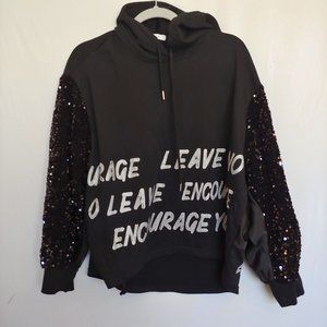 Nanhan hoodie with sequin balloon sleeves and quote